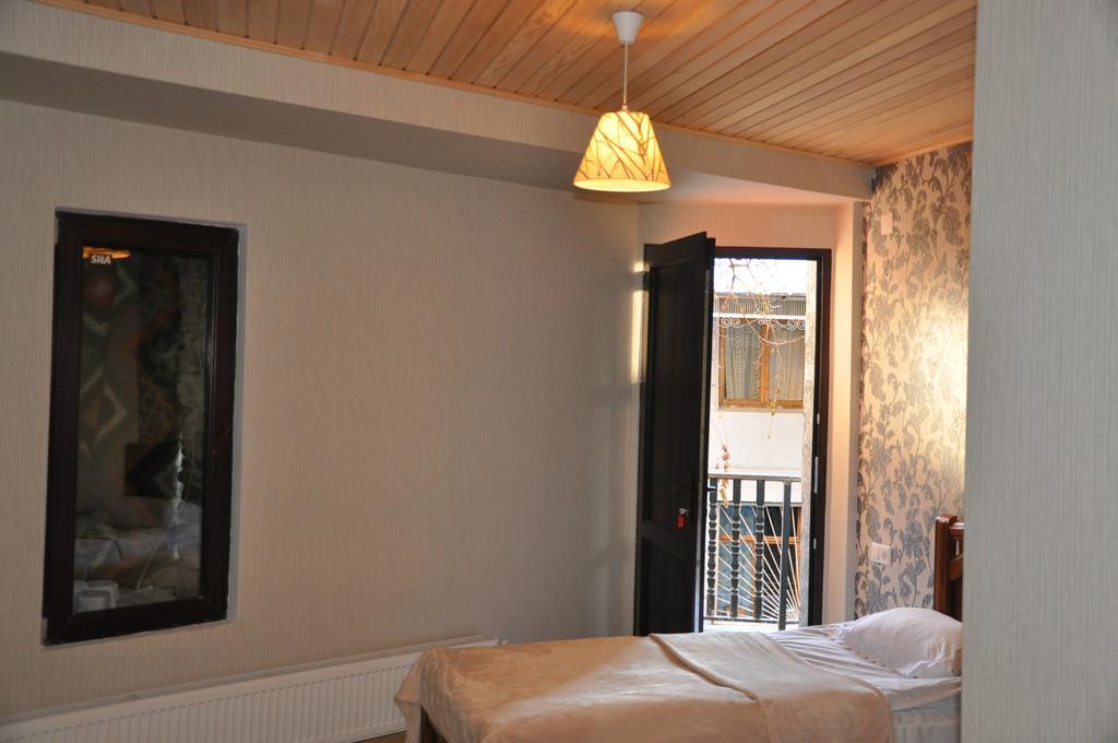 Guesthouse David Zhorzholiani Mestia Camera foto